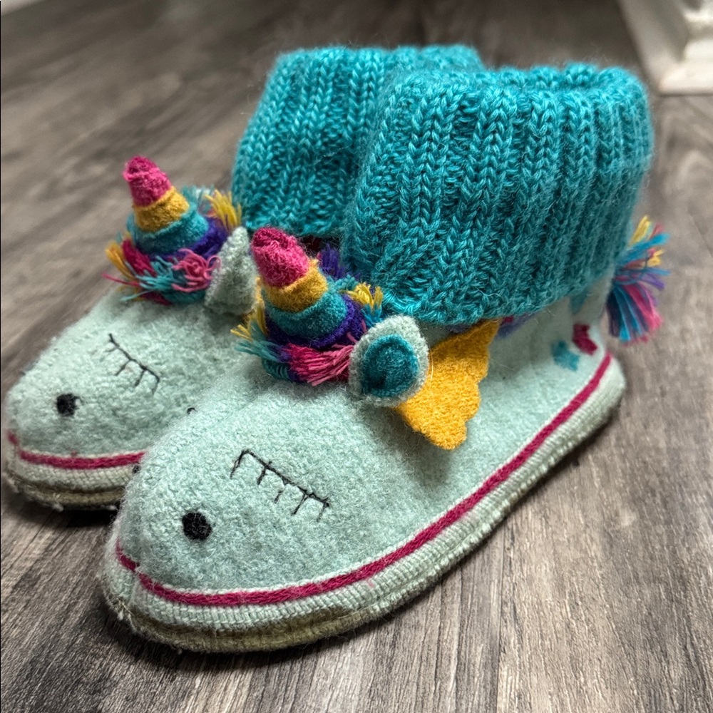 Garnet Hill Kids' Girl Unicorn Wool Slipper Boots Size 9 - Picture 2 of 7